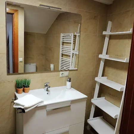 Апартаменты Ribera Del Puente *