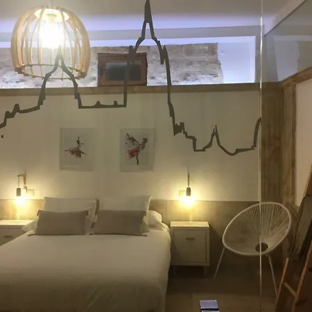 Апартаменты Ribera Del Puente *