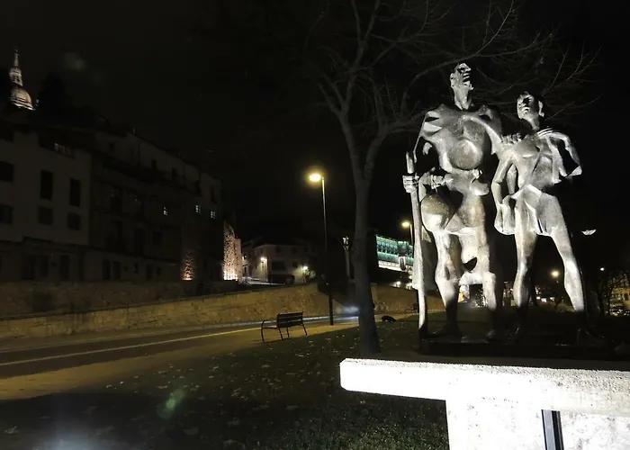 Ribera Del Puente * Salamanca